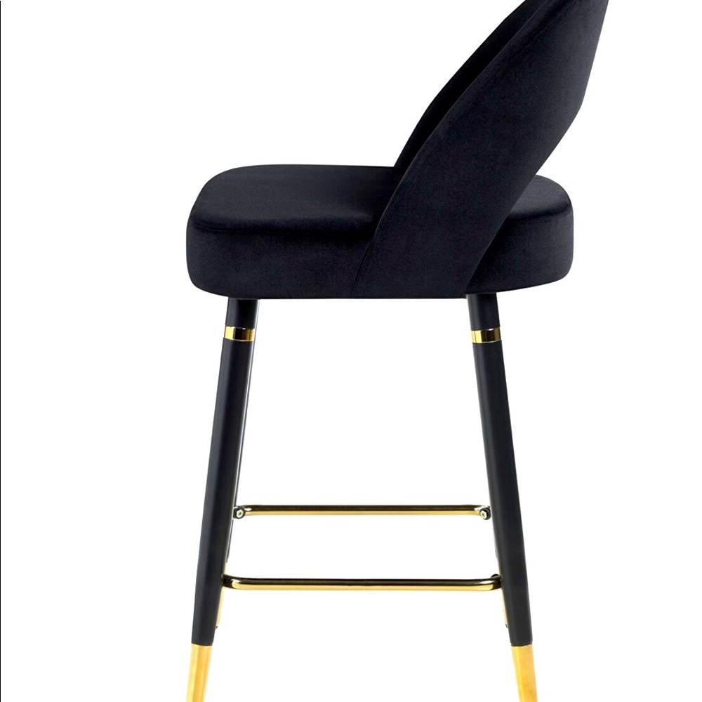 Barstool black velvet. $190 each one more info text 309-406-2915.